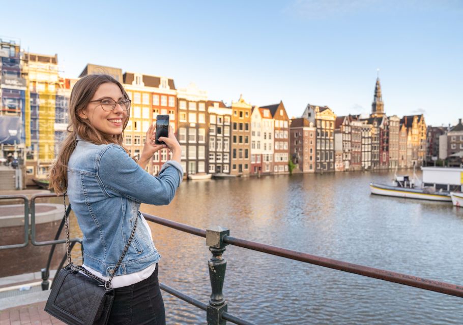 Amsterdam: Red Light District & City Tour German or English - Reserve and Pay Later