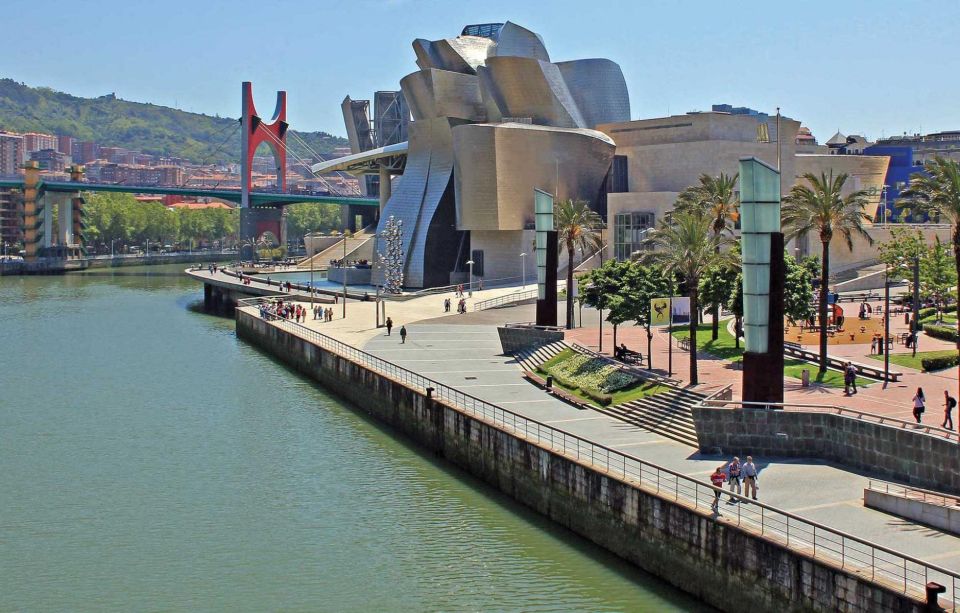 Bilbao: Guggenheim Museum Tour With Skip-The-Line Tickets - Contact and Support Options