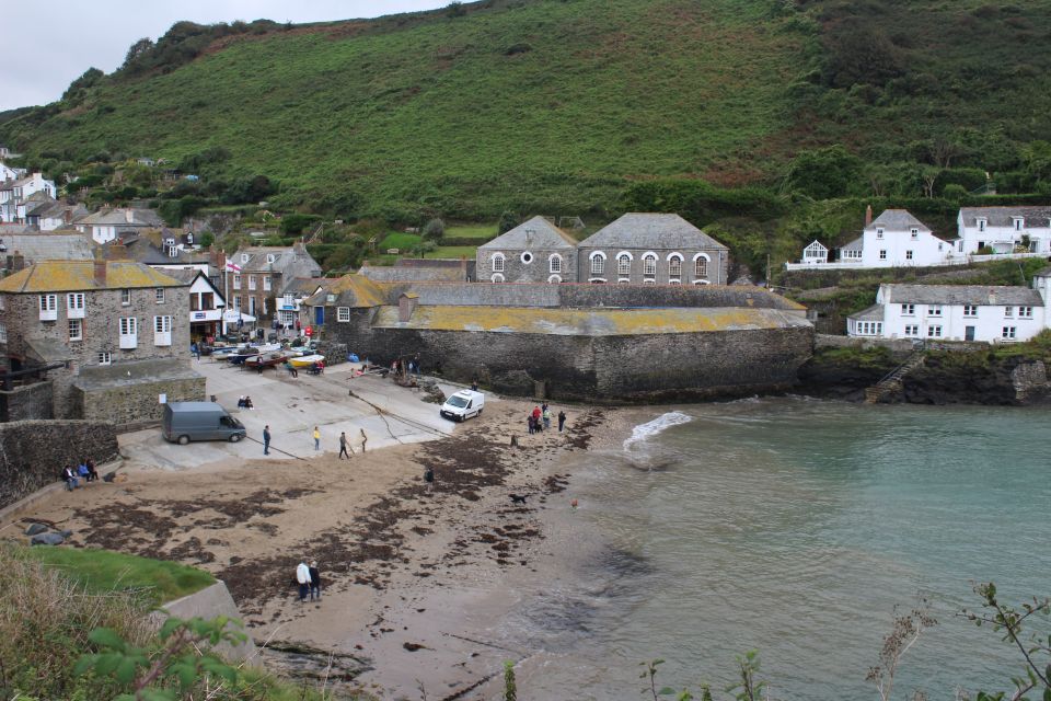 Doc Martin Tour - Local Insights