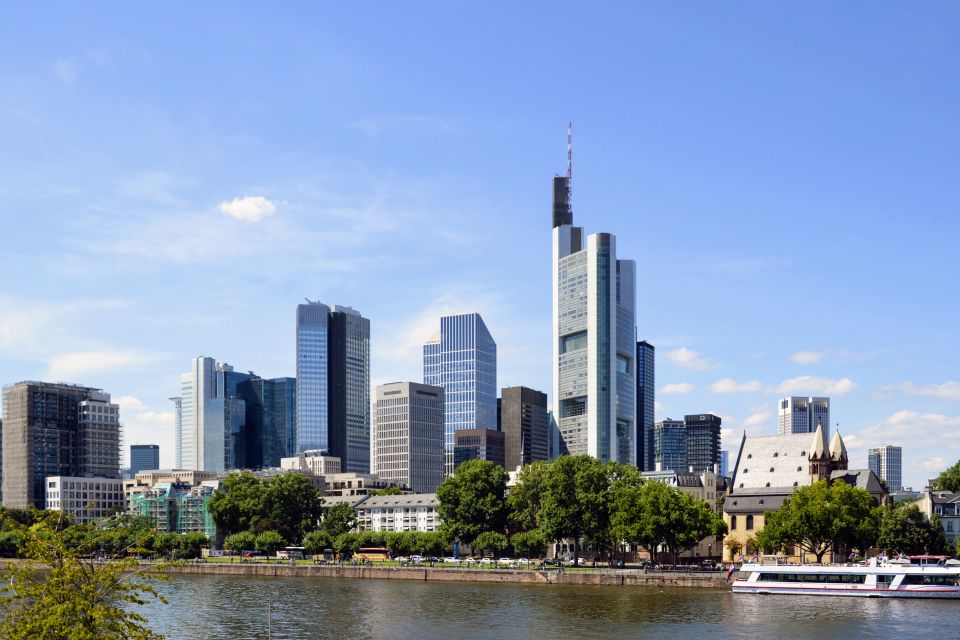 Frankfurt: Hop-on Hop-off Day Skyline or Express City Tour - Audio Guide Available