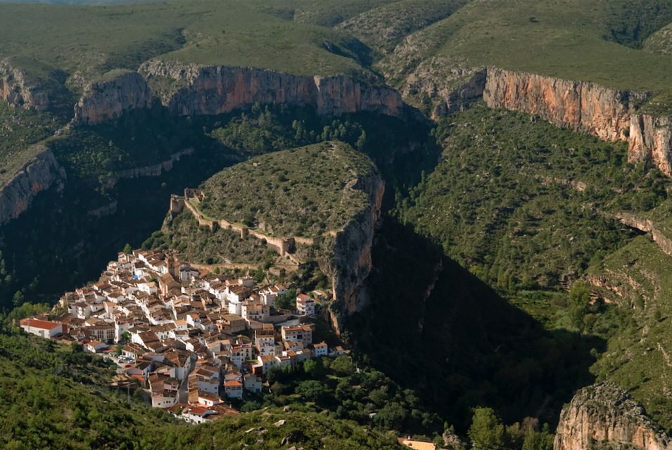 From Valencia: Chulilla Hanging Bridges Hiking and Swimming - Safety and Accessibility Considerations