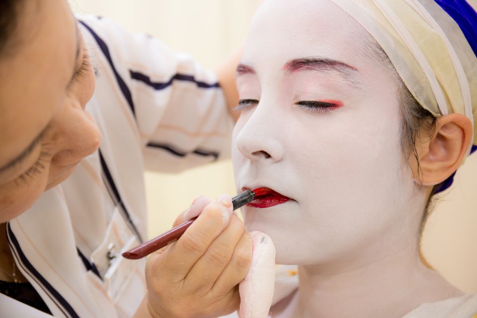 Kyoto: 2-Hour Maiko Makeover and Photo Shoot - Memorable Keepsakes