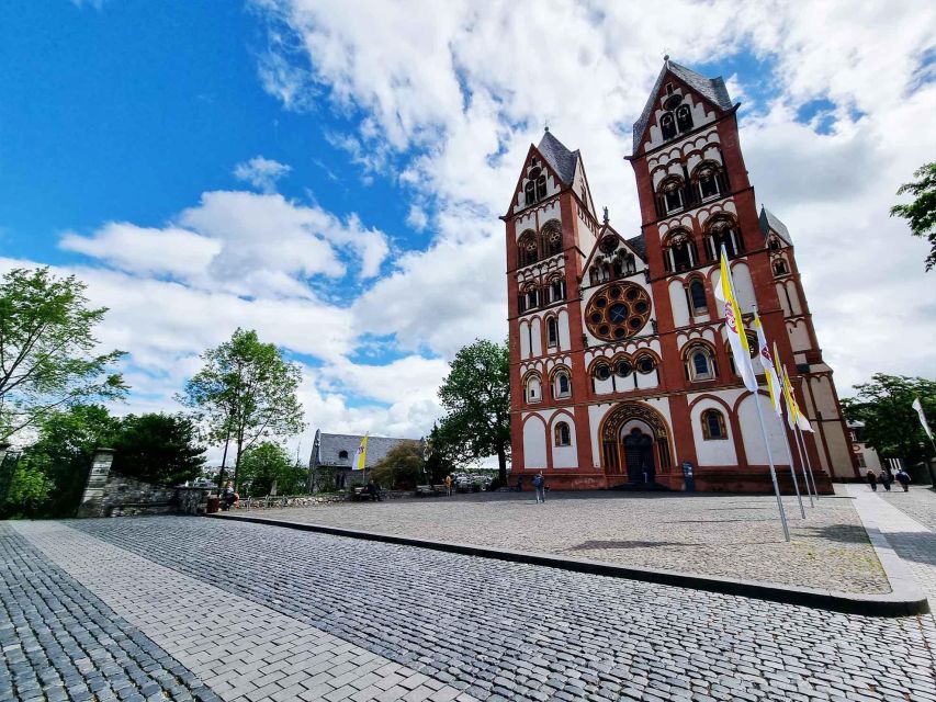 Limburg Old Town Audio Rally by P.I. Sir Peter Morgan - Exploring Landmarks