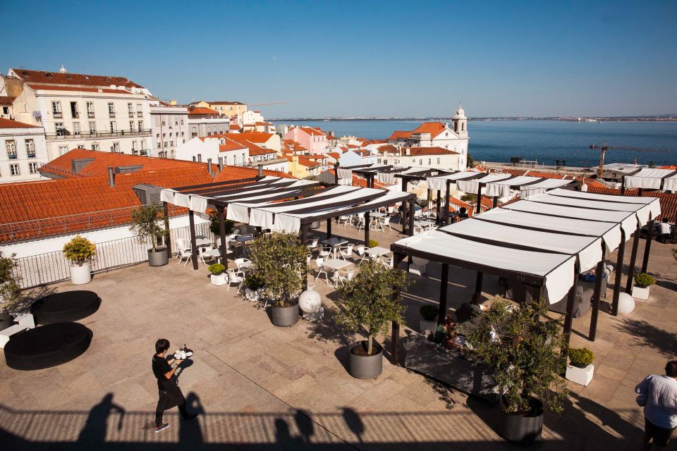 Lisbon: Private Half-Day City Highlights Tour - Capturing the Essence of Lisbons History