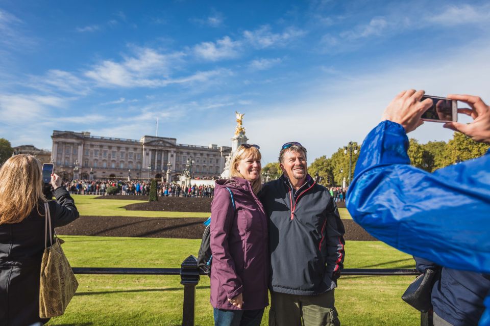 London: Changing of the Guard Walking Tour - Important Information