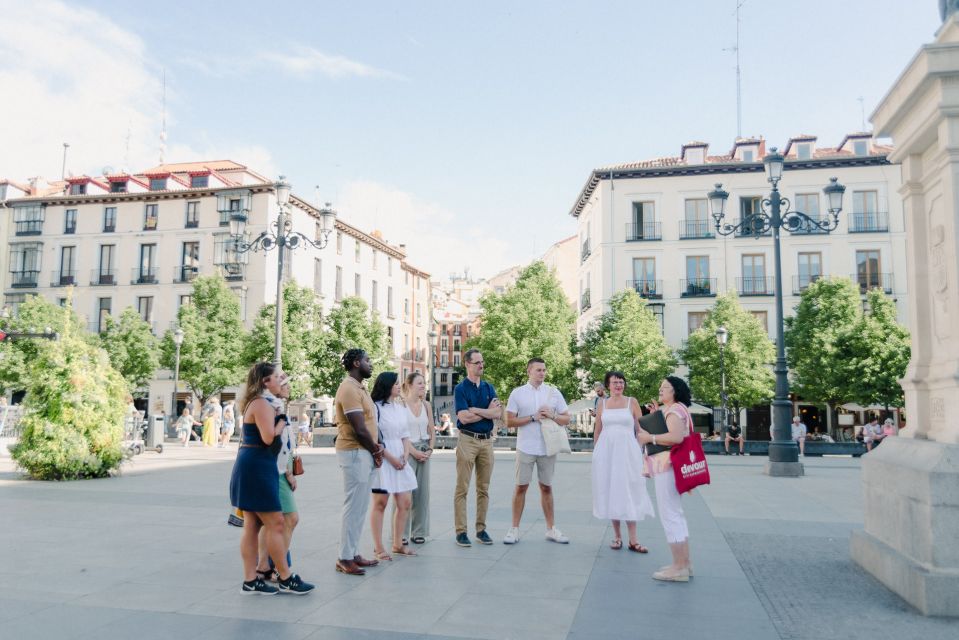 Madrid: Guided Tapas Food Tour & Authentic Flamenco Show - Accessibility and Dietary Restrictions