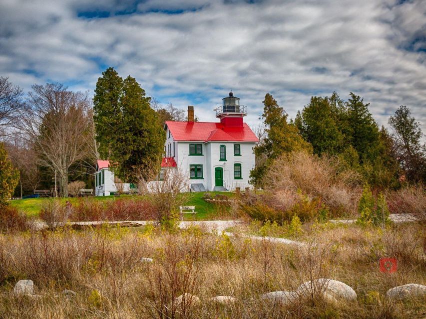 Michigan Lakeshore, M-22: Self-Guided Audio Driving Tour - Experiencing Maritime History