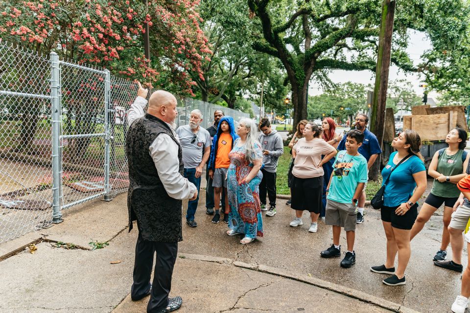 New Orleans: Dead of Night Ghosts and Cemetery Bus Tour - Tour Description