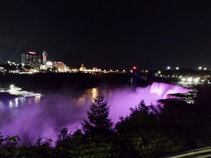 Niagara, USA: Illumination & Fireworks Tour - Enjoy Fireworks Display