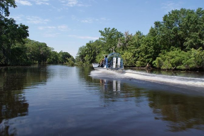 Oak Alley Plantation and Large Airboat Swamp Tour From New Orleans - Highlights and Recommendations