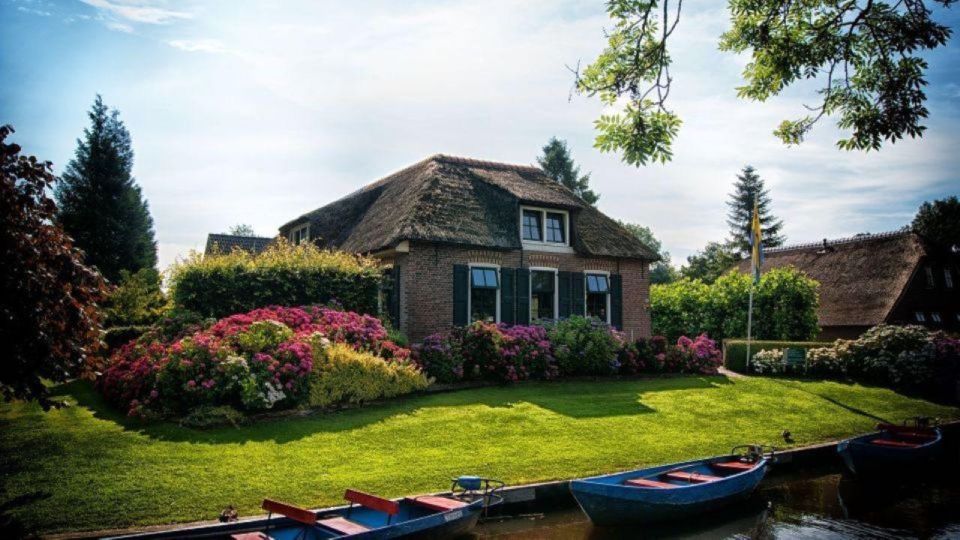 Private Tour to Tulip Experience, Keukenhof & Giethoorn - Availability and Booking