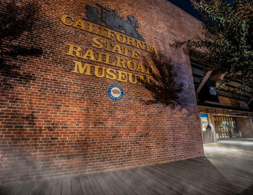 Sacramento: Gunslingers Ghosts and Ghouls Walking Tour - Tour Availability