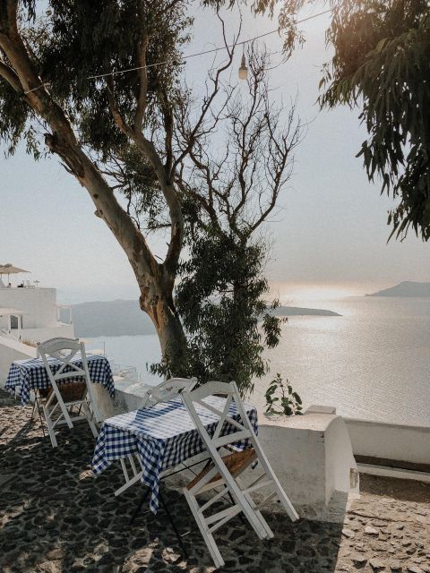 Santorini Bliss: Discover the Charms of the Southern Delight - Indulging in Local Wines