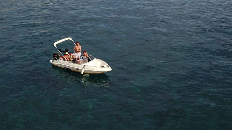 Santorini: Rent a Speedboat License Free - Customer Ratings and Testimonials