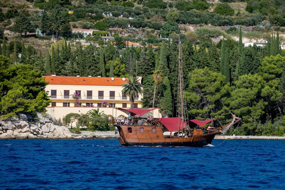 Split: Cruise on Columbos Pirate Ship Santa Maria - Explore Underwater Marine Life