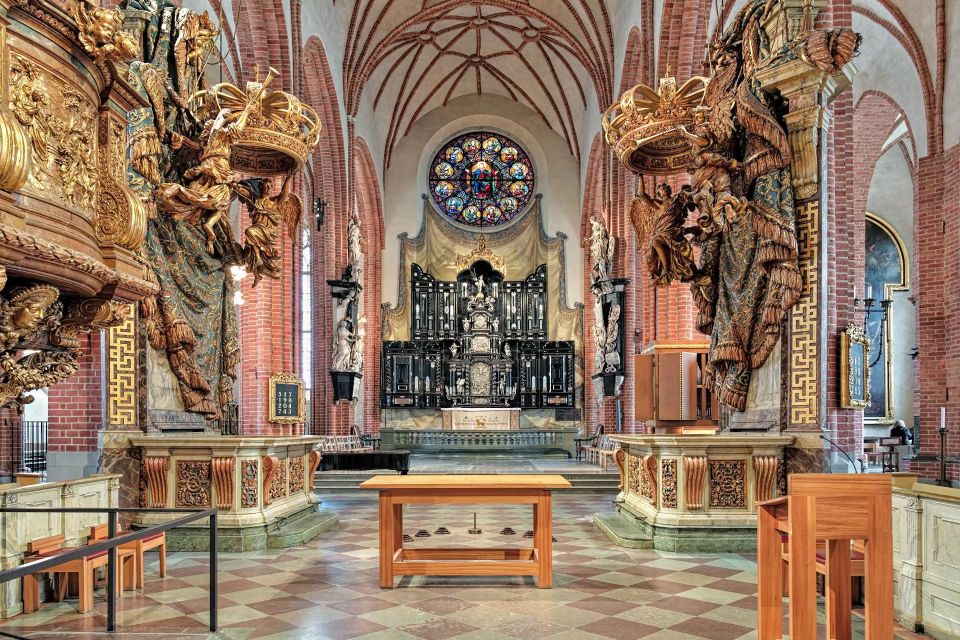 Stockholm Cathedral, Churches, Old Town Private Walking Tour - Tour Duration and Languages