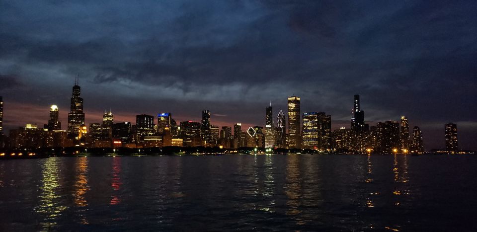 Chicago: Panoramic Sunset Tour With Live Guide - Frequently Asked Questions