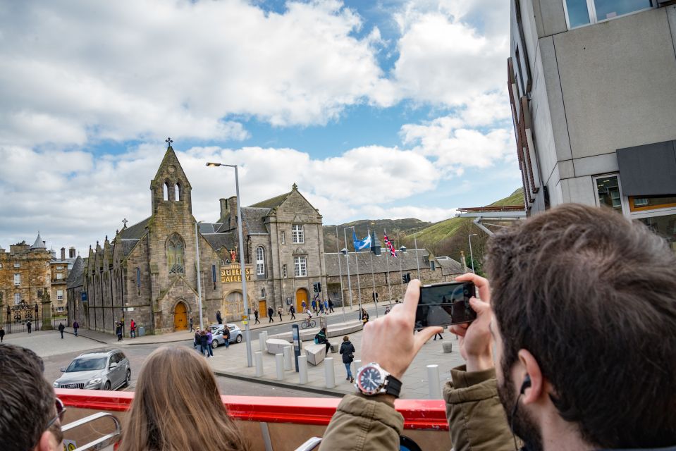 Edinburgh: Hop-On Hop-Off Bus Pass With 3 City Tours - Frequently Asked Questions