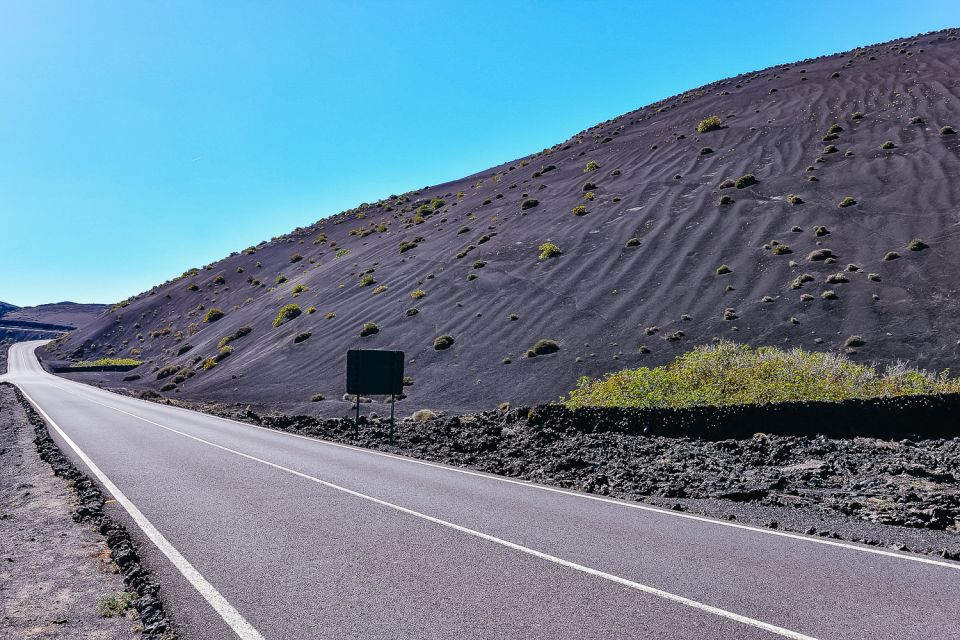 Lanzarote: Volcanos of Timanfaya and Caves Tour With Lunch - Things To Known