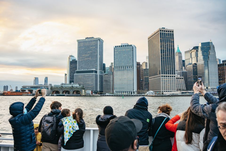 NYC: Circle Line Harbor Lights Cruise Skip-The-Box-Office - Frequently Asked Questions