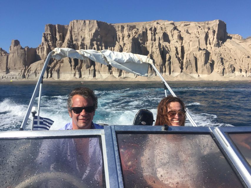 Santorini: Rent a Speedboat License Free - Frequently Asked Questions