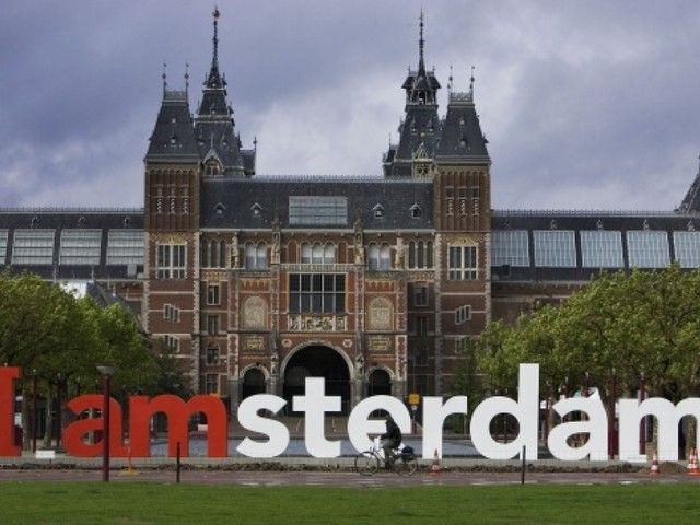 Amsterdam: Private City Walk - Tour Overview and Pricing