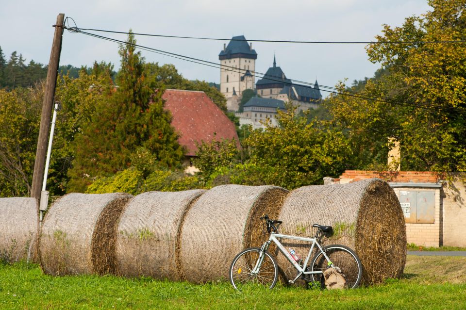 Countryside Bike Tour From Prague To Karlstejn Castle - Key Points