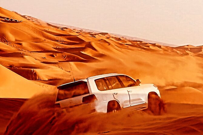 Dubai Desert Safari, Sand-boarding, CamelRide, Veg & BBQ Dinner - Key Points