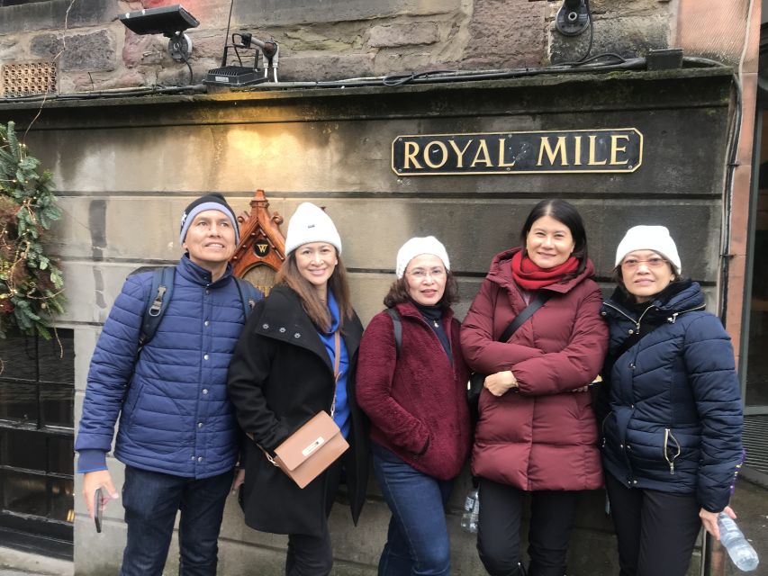 Edinburgh Private Tour: The Castle to the Arthurs Seat - Key Points