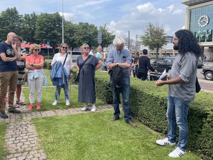 Eindhoven Walking Tour With a Local Comedian as Guide - Key Points