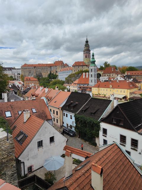 Fabulous Krumlov 💚💛🩷🩵💜 - Key Points