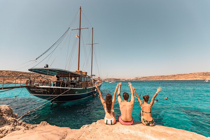 Fernandes Cruise to Blue Lagoon in Comino and Gozo - Key Points