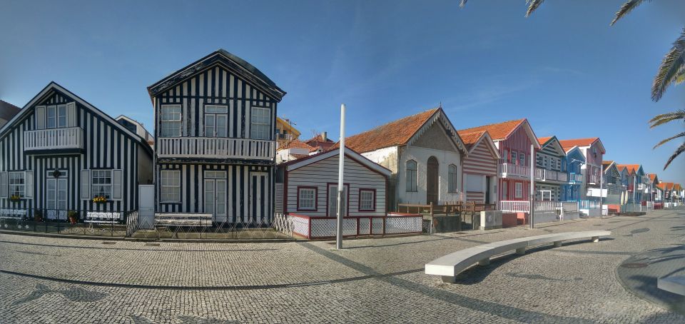 From Aveiro: Barra Beach Lighthouse & Costa Nova Guided Tour - Key Points