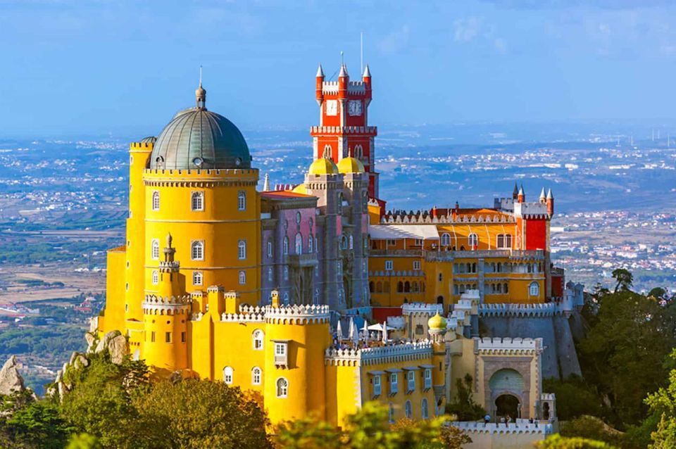 From Lisbon: Sintra, Pena Palace, and Cabo Da Roca Hike Trip - Key Points