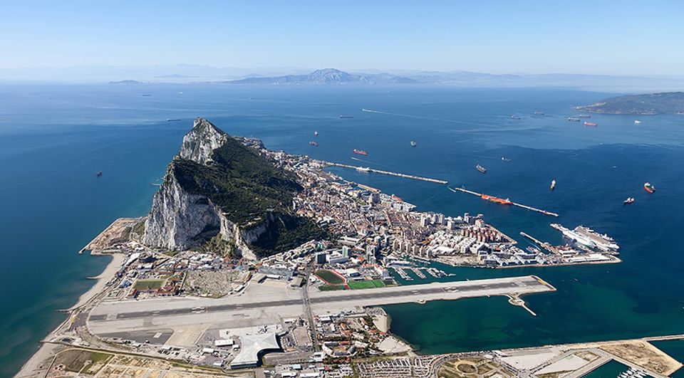 From Málaga: Gibraltar Rock and Caves Full-Day Tour - Key Points