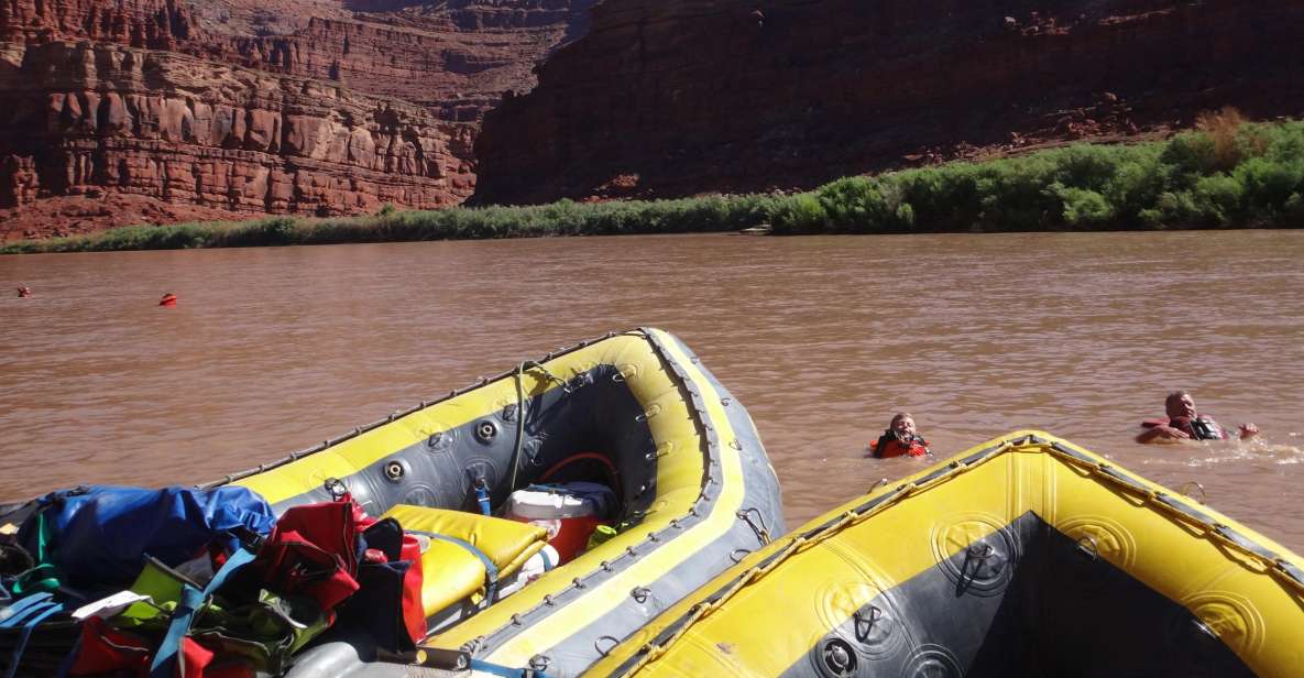 From Moab: Canyonlands 4x4 Drive and Calm Water Cruise - Key Points