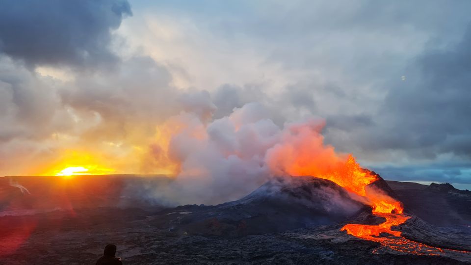 From Reykjavik: Fagradalsfjall Volcano Hike With Geologist - Key Points