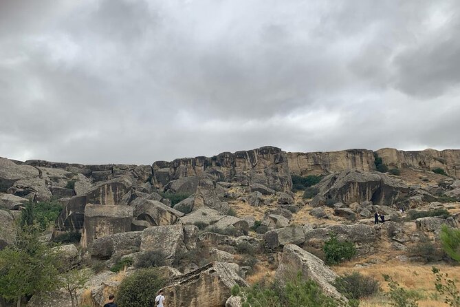 Gobustan and Absheron Peninsula All Inclusive Tour - Key Points