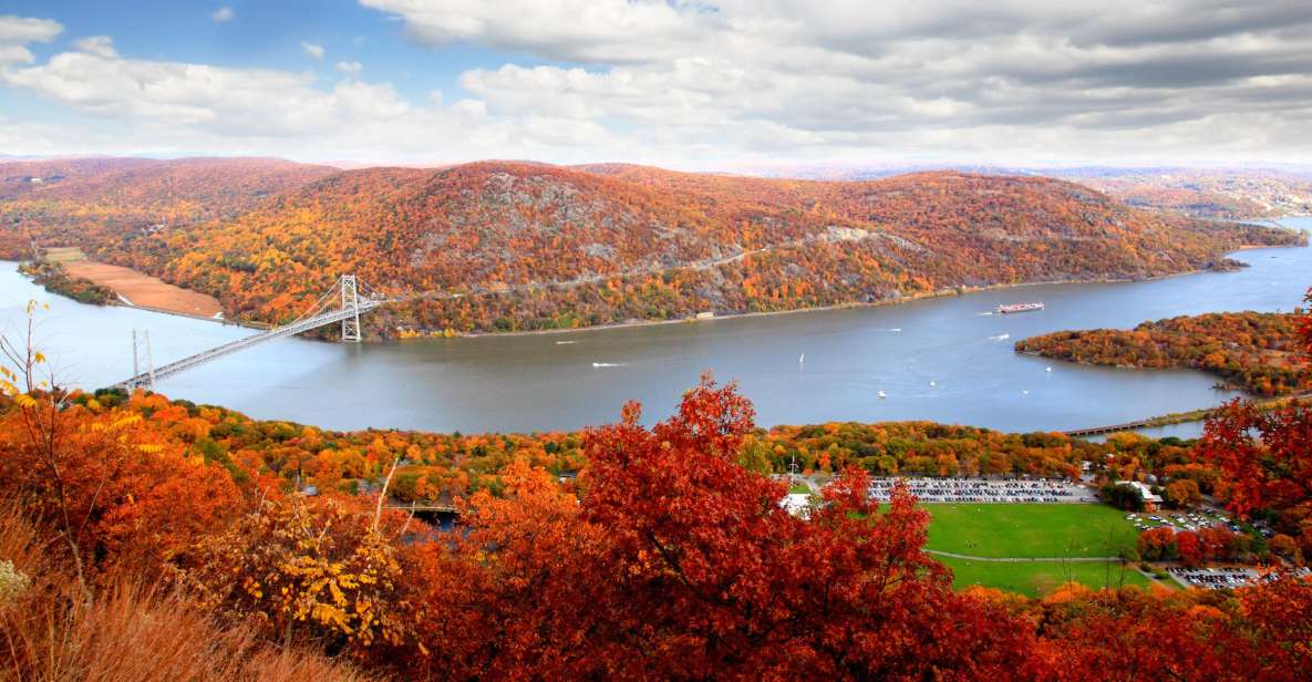 Hudson Valley Fall Foliage Shared Helicopter Tour - Key Points