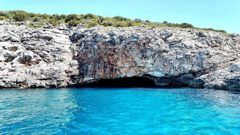 Kotor Bay: Group Tour Perast, Mamula, Blue Cave, Submarine - Key Points