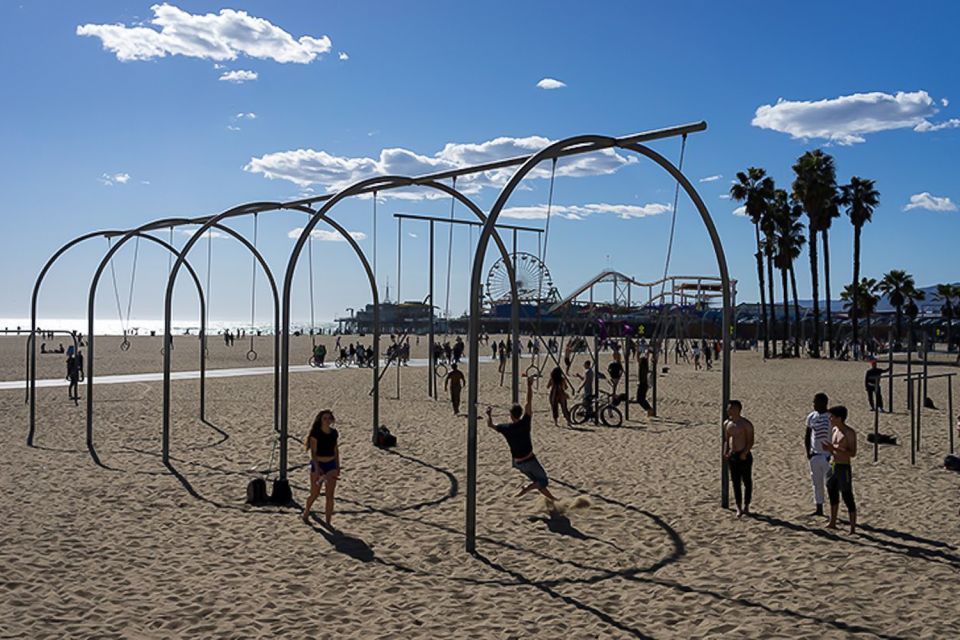 LA: Santa Monica & Venice Beach Bike Adventure - Key Points