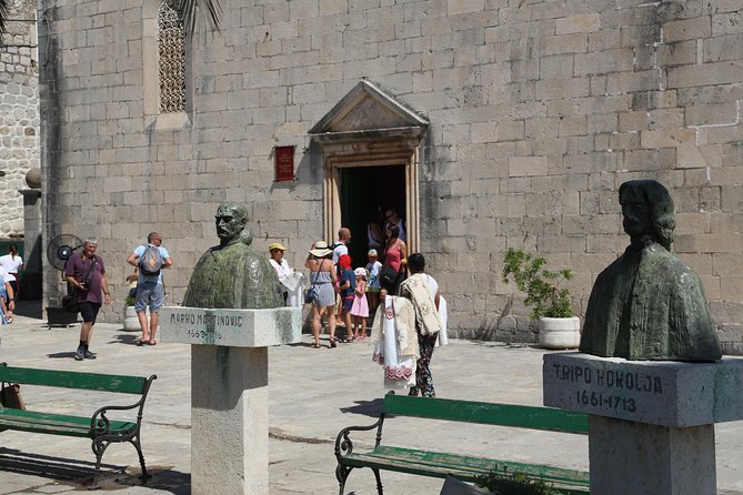 Lady of the Rocks Island and Perast Old Town-Kotor Tour (2 Hours) - Key Points