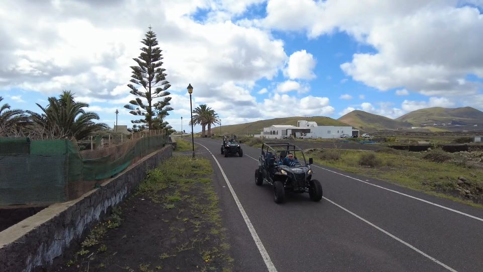 Lanzarote: Mix Tour Guided Buggy Volcano Tour 4 Seater - Key Points