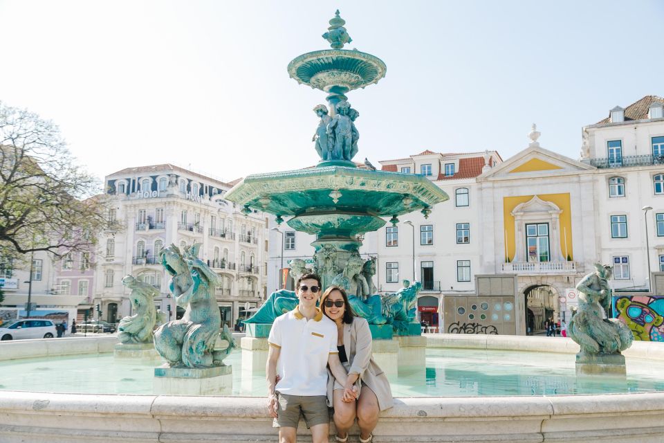 Lisbon: Historic Walking Tour Rossio, Praça Comércio, Alfama - Key Points