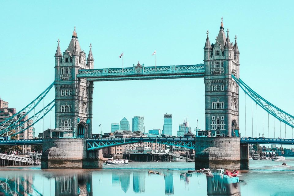 London : Digital Audio Guide for Tower Bridge - Key Points