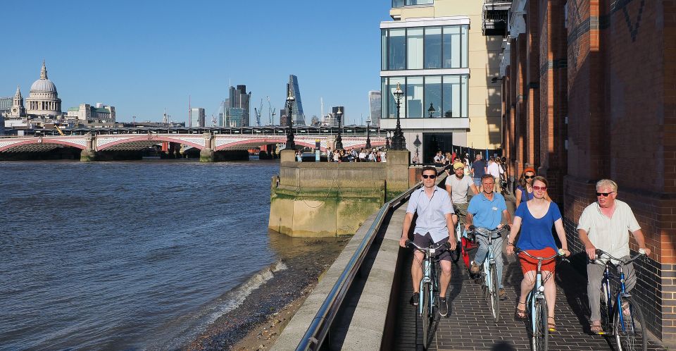 London: Old Town 3.5-Hour Bike Tour - Key Points