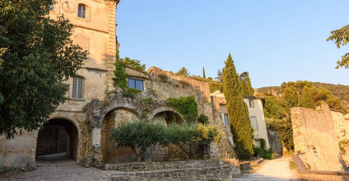 Luberon: Electric Bike Tour - Oppède Ride - Key Points