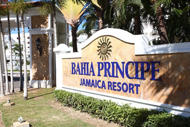 Montego Bay Bahia Principe Grand Jamaica Private Airport Transfer - Key Points