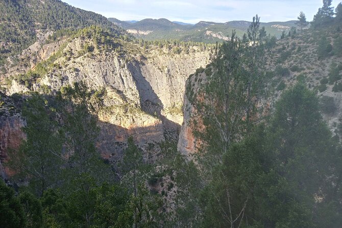 Montenejos Thermal Springs and Hike - Hiking Through the Canyon