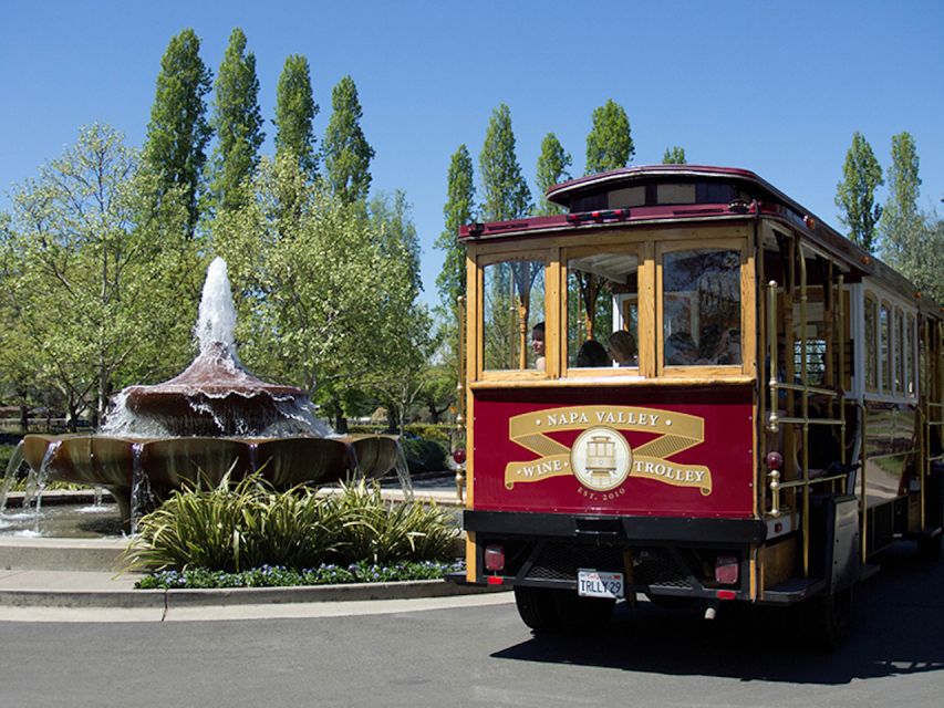 Napa Valley: Wine Tasting Tour by Open Air Trolley & Lunch - Key Points